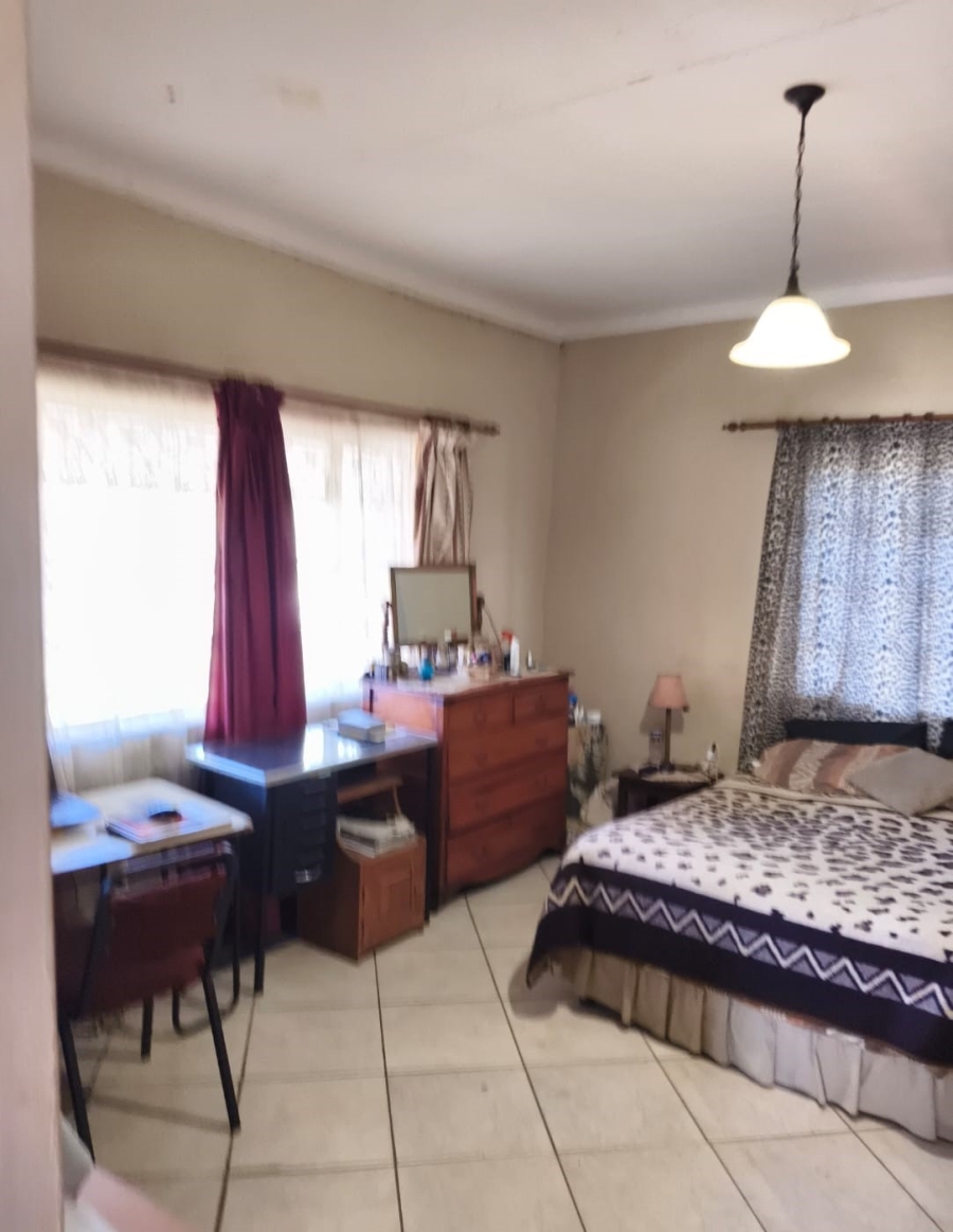 3 Bedroom Property for Sale in Theunissen Free State